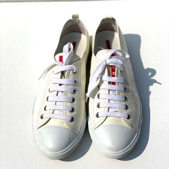 💯 Authentic Prada sneakers - Picture 1 of 5